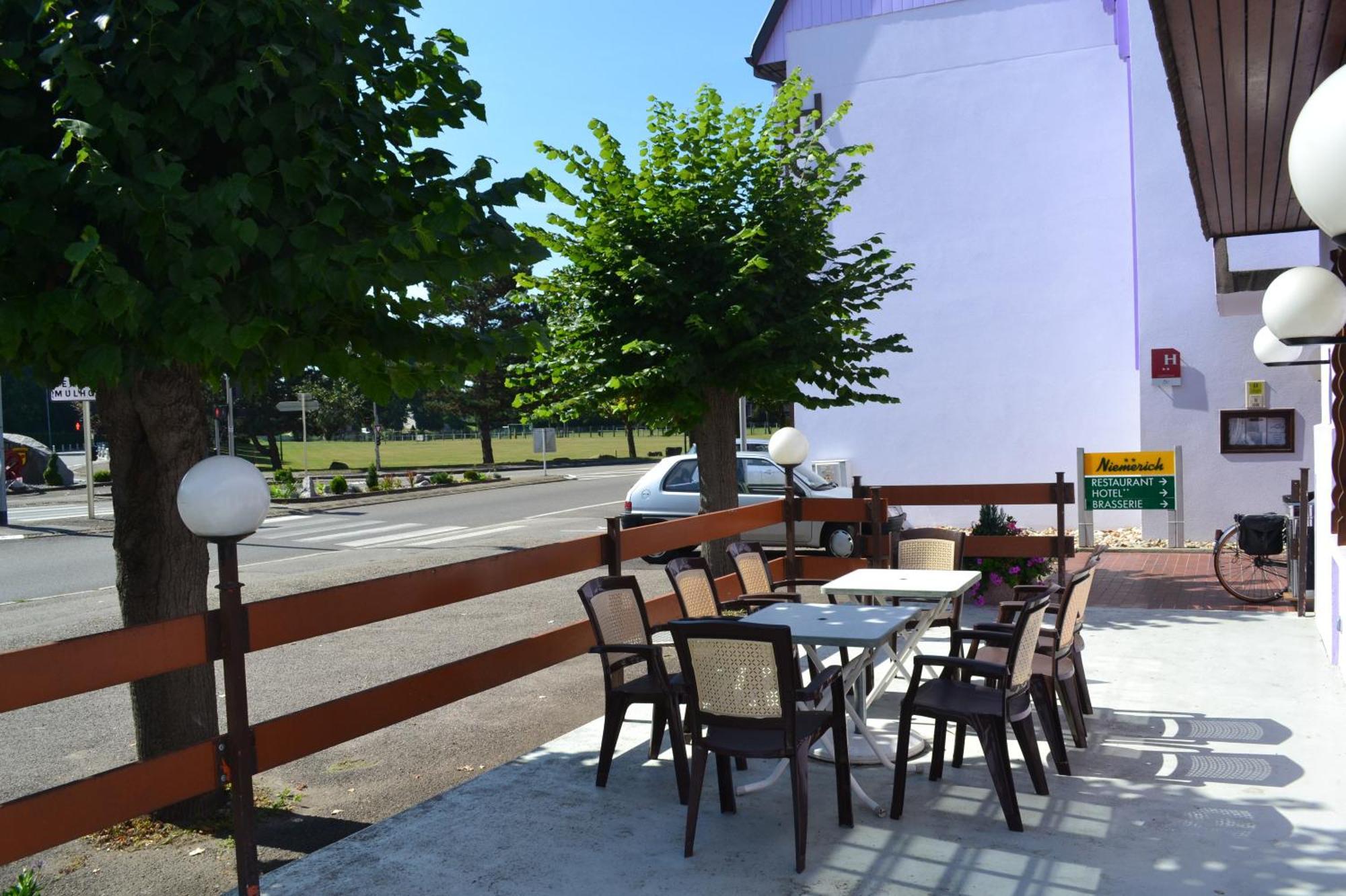 Hotel Restaurant Niemerich Pulversheim Εξωτερικό φωτογραφία