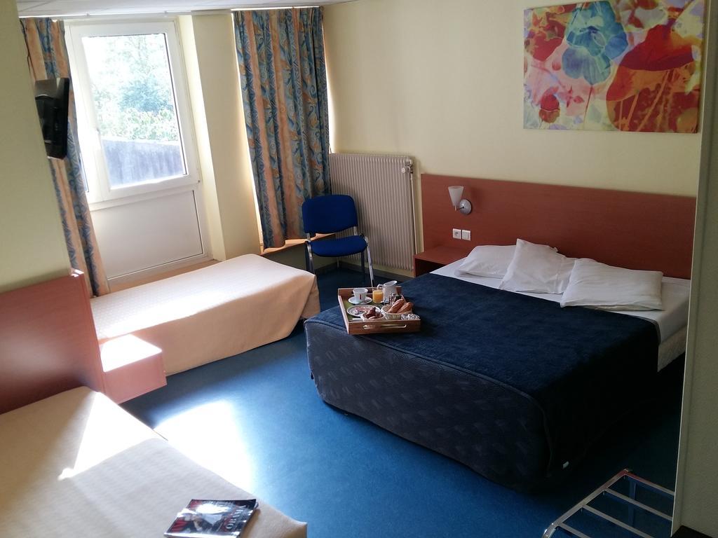 Hotel Restaurant Niemerich Pulversheim Δωμάτιο φωτογραφία